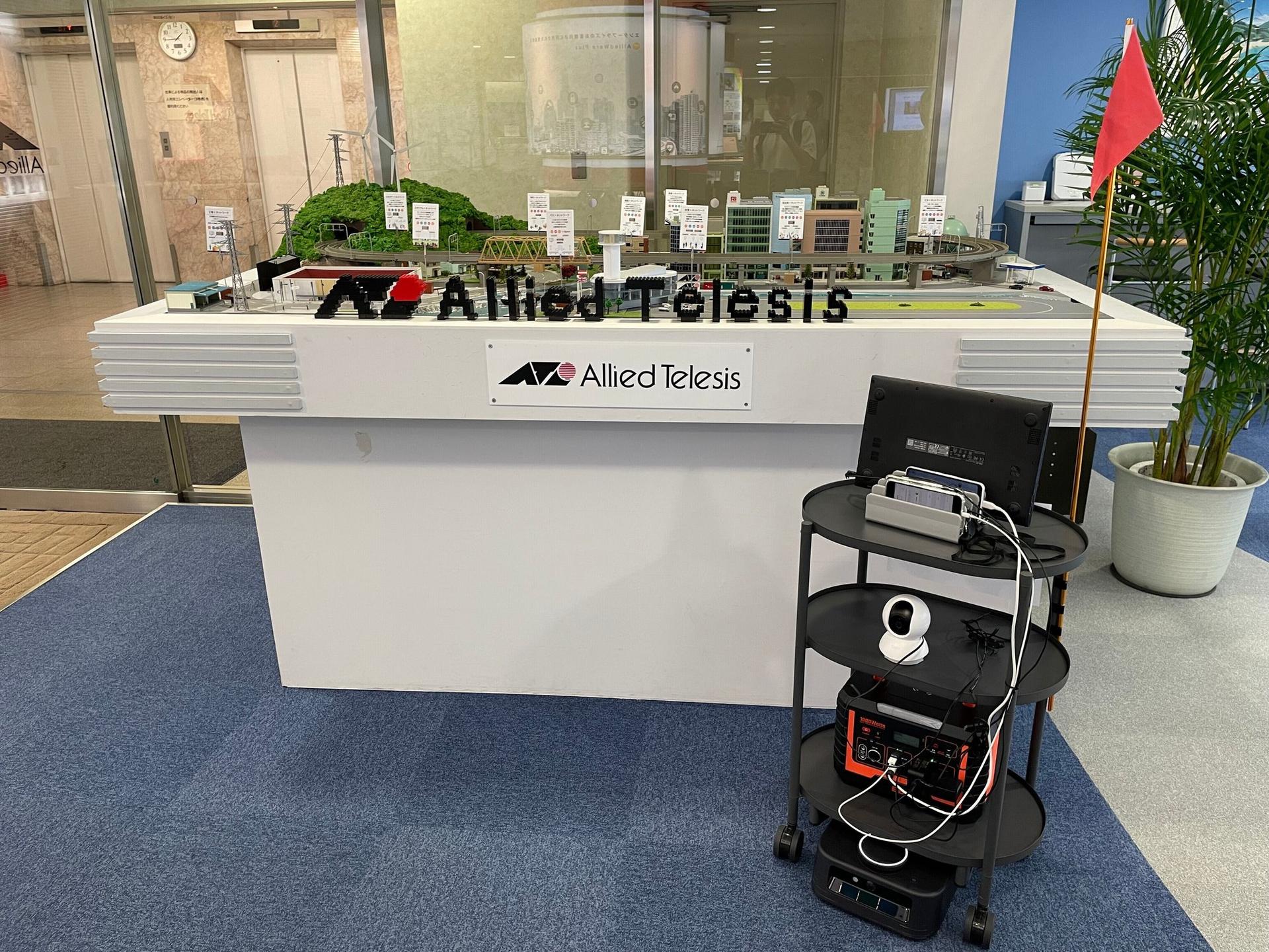Allied Telesis 團隊與 Kachaka